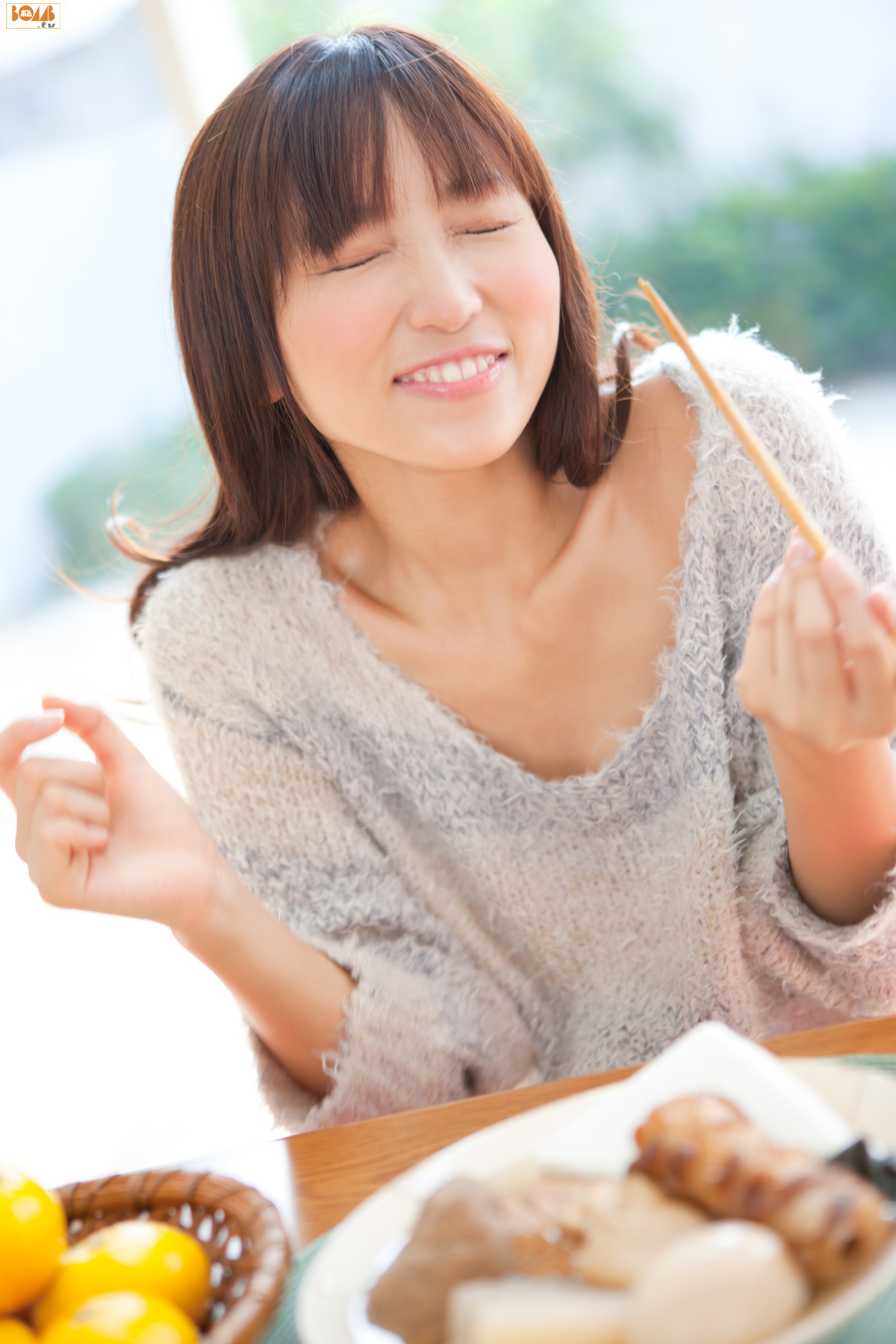 吉木莉纱 [BOMB.TV] 20120101  Yoshiki-Risa  日本美女图片